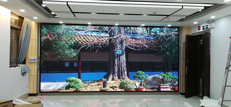广西某大学监控室LED显示屏